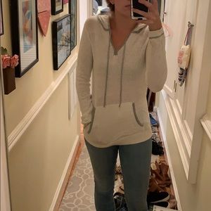 NWOT Anthropologie Hooded Sparrow Sweater
